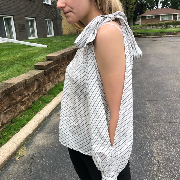 BP striped asymmetrical top New Never been worn - Picture 2 of 2